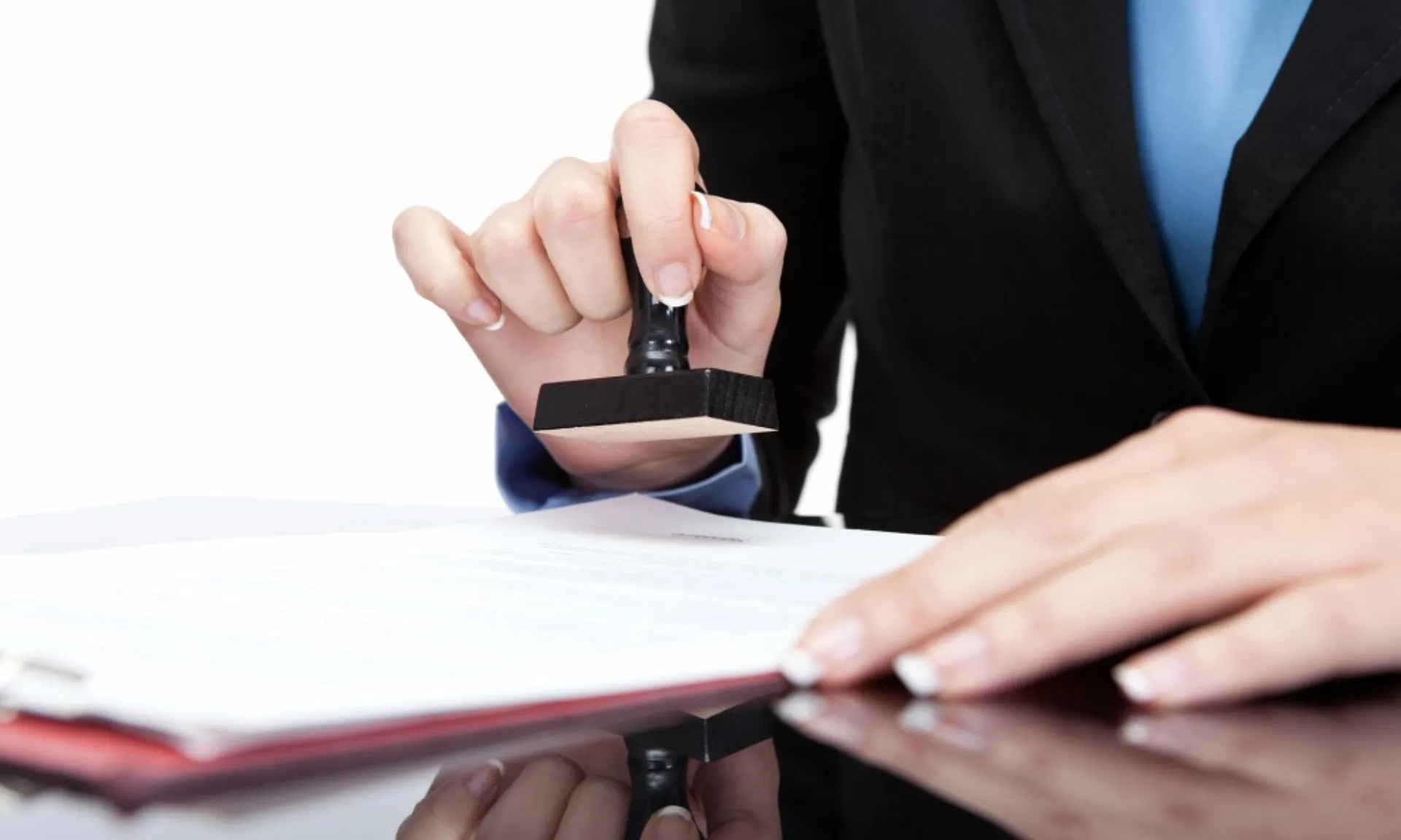 Αποζημιώσεις σε υπαλλήλους της ΑΣΠΙΣ & της LEMONDE παραμονή Πρωτοχρονιάς