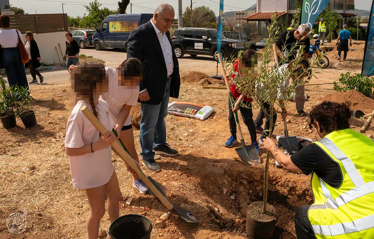 ΕΕΑ: Νέα δεντροφύτευση για την περιοχή του Χαλανδρίου