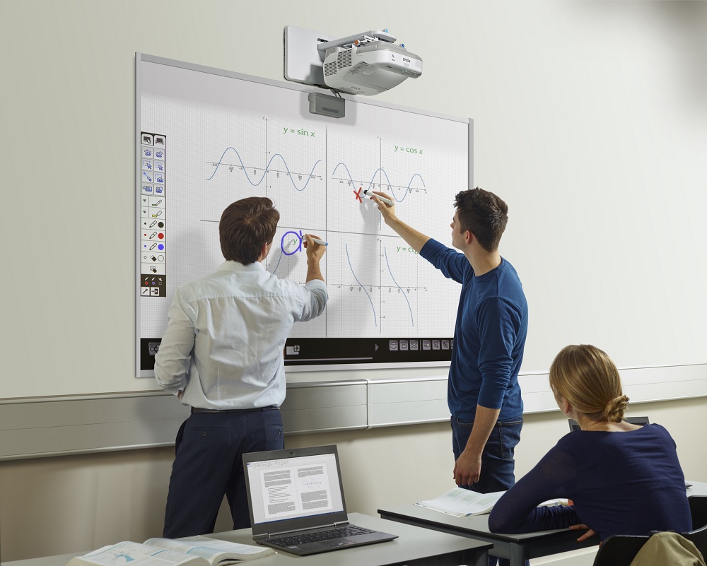 Η Epson και η SMART παρέχουν κορυφαία για την αγορά, συνεργατική μάθηση