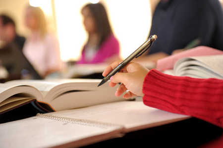 Κατάλογος Υποψηφίων στις εξετάσεις των διαμεσολαβητών Επίπεδα Α & Δ