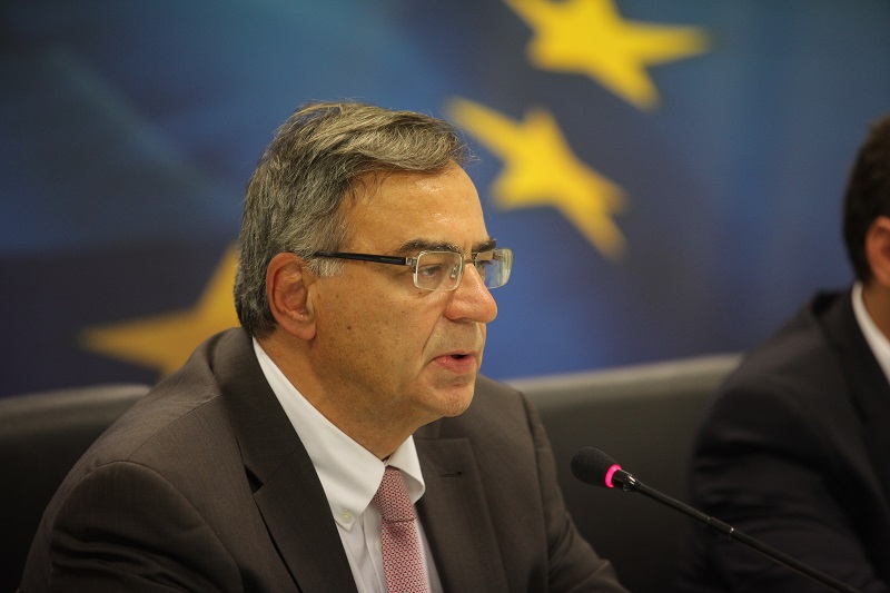 Ν. Χριστοδουλάκης: Εφικτό να αρθούν τα capital controls φέτος
