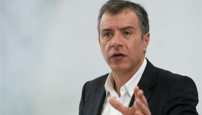 Συνάντηση Επιμελητηρίων ΜμΕ με τον Στ. Θεοδωράκη