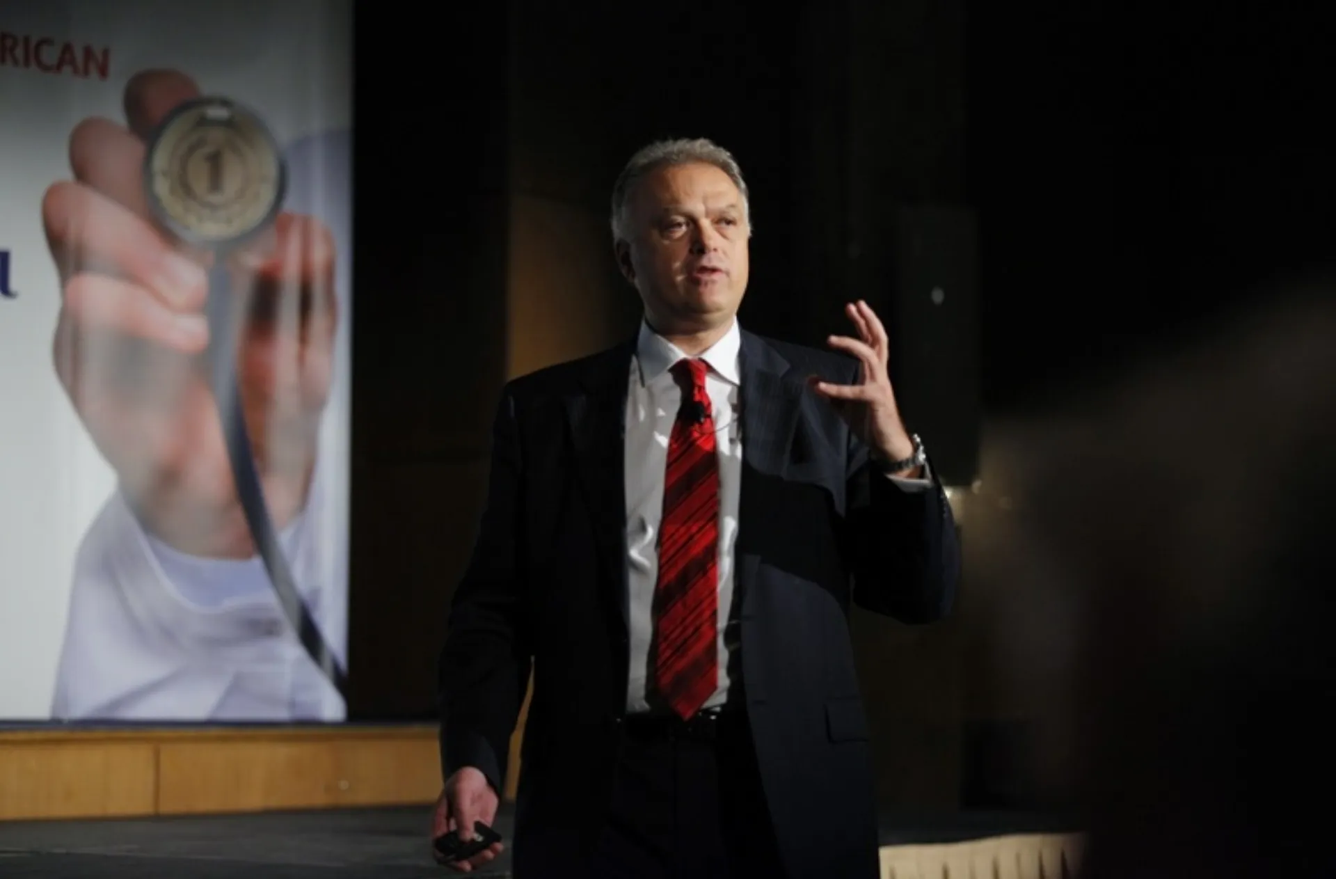 Γ. Πολλάλης: Το σύνδρομο του -ακι στην ελληνική κοινωνία