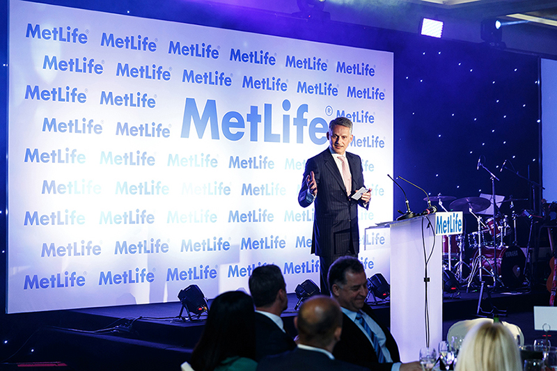 Δημήτρης Μαζαράκης MetLife