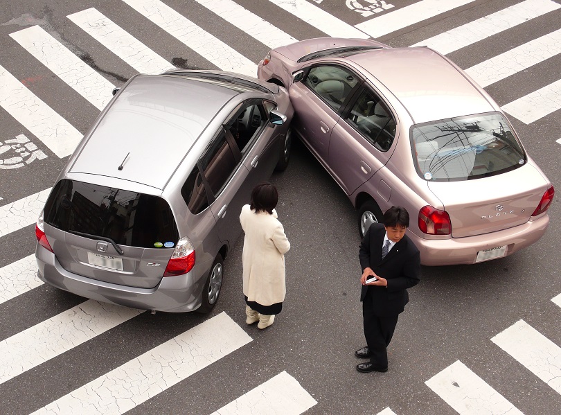 Τράκαρες με όχημα που ήταν ανασφάλιστο; Μάθε ακριβώς τι πρέπει να κάνεις