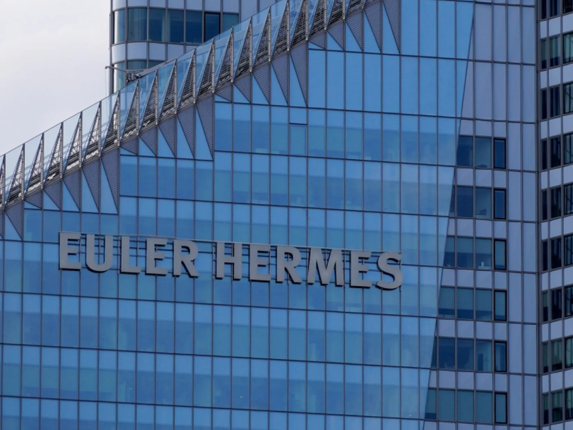Euler Hermes: Στο 26% το ΑΕΠ στην Ιρλανδία