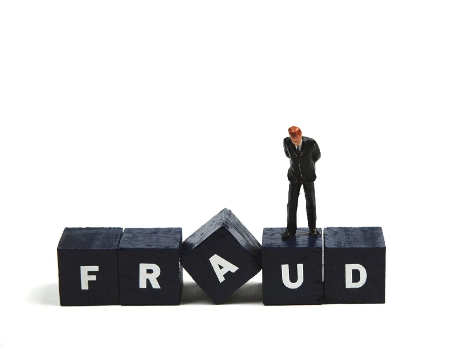 Αντιμέτωπος με φυλάκιση ο λογιστής που έκλεψε την Biba