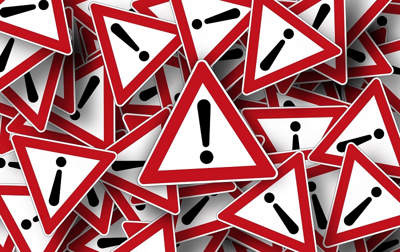 Προσοχή: Ερωτηματικά και εξώδικο για διαφημιζόμενη κάρτα υγείας