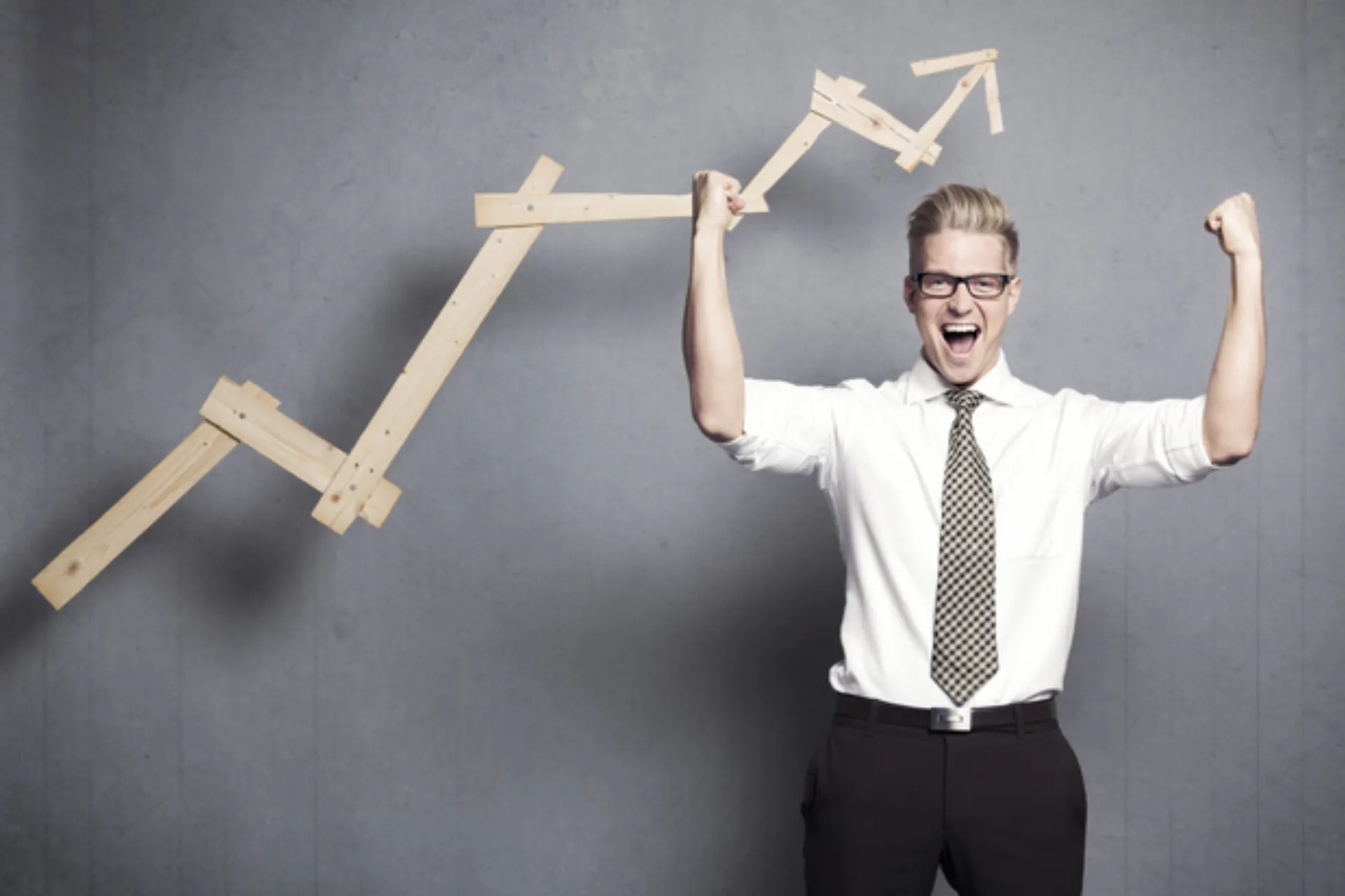 Αύξησαν μερίδια και έσοδα οι μεσίτες το 2015