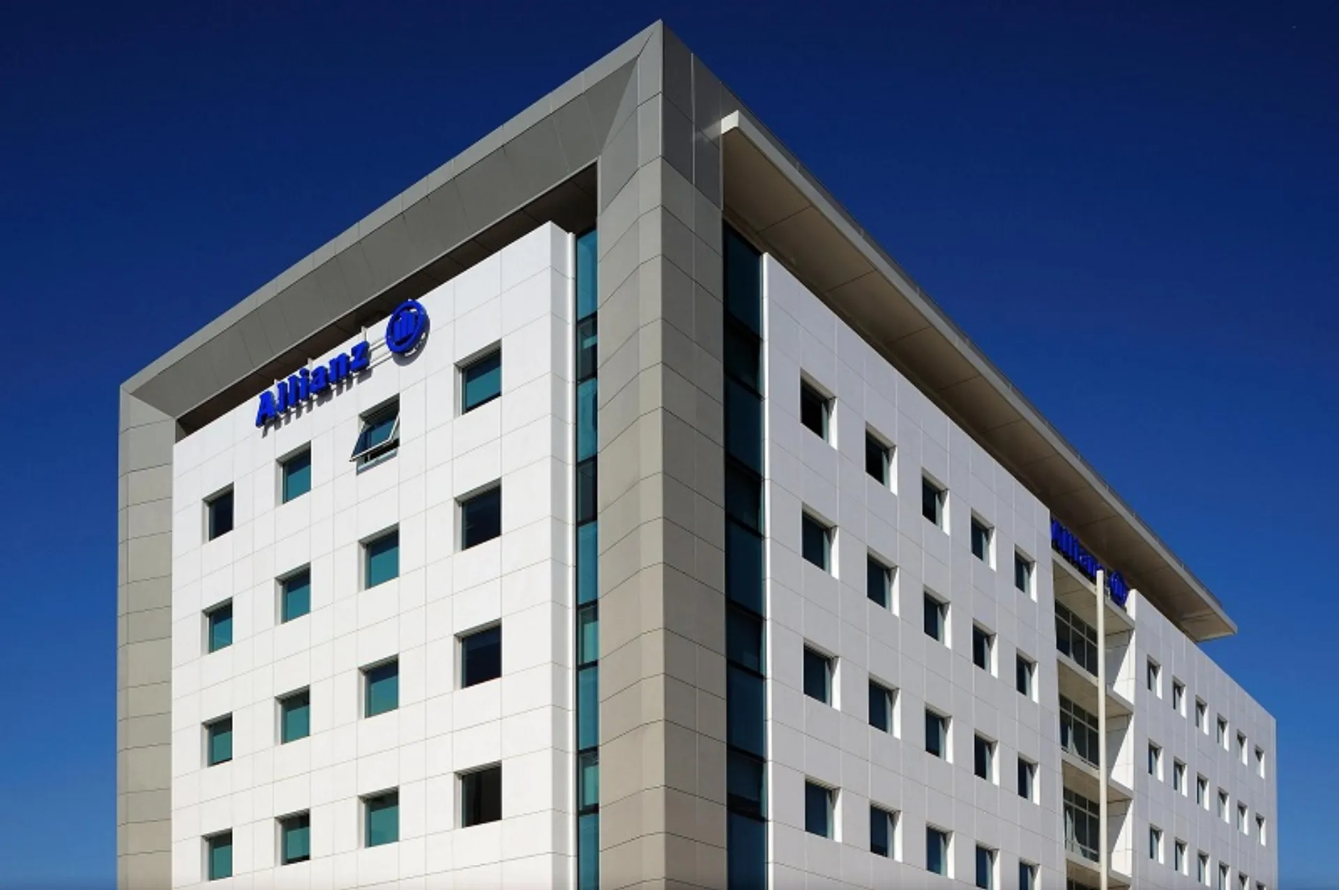 Η Allianz Ελλάδος δίπλα στους πληγέντες από το σεισμό