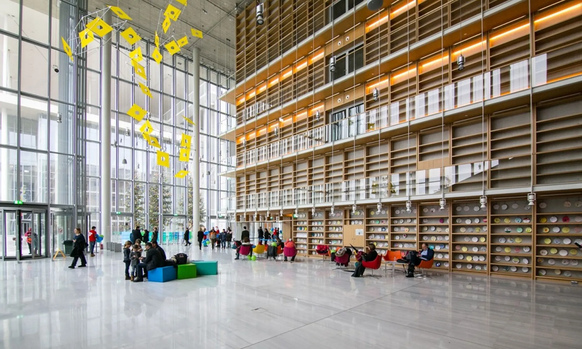 Ασφαλιστήριο συμβόλαιο 500 εκατ. για το Κέντρο Πολιτισμού Σταύρος Νιάρχος