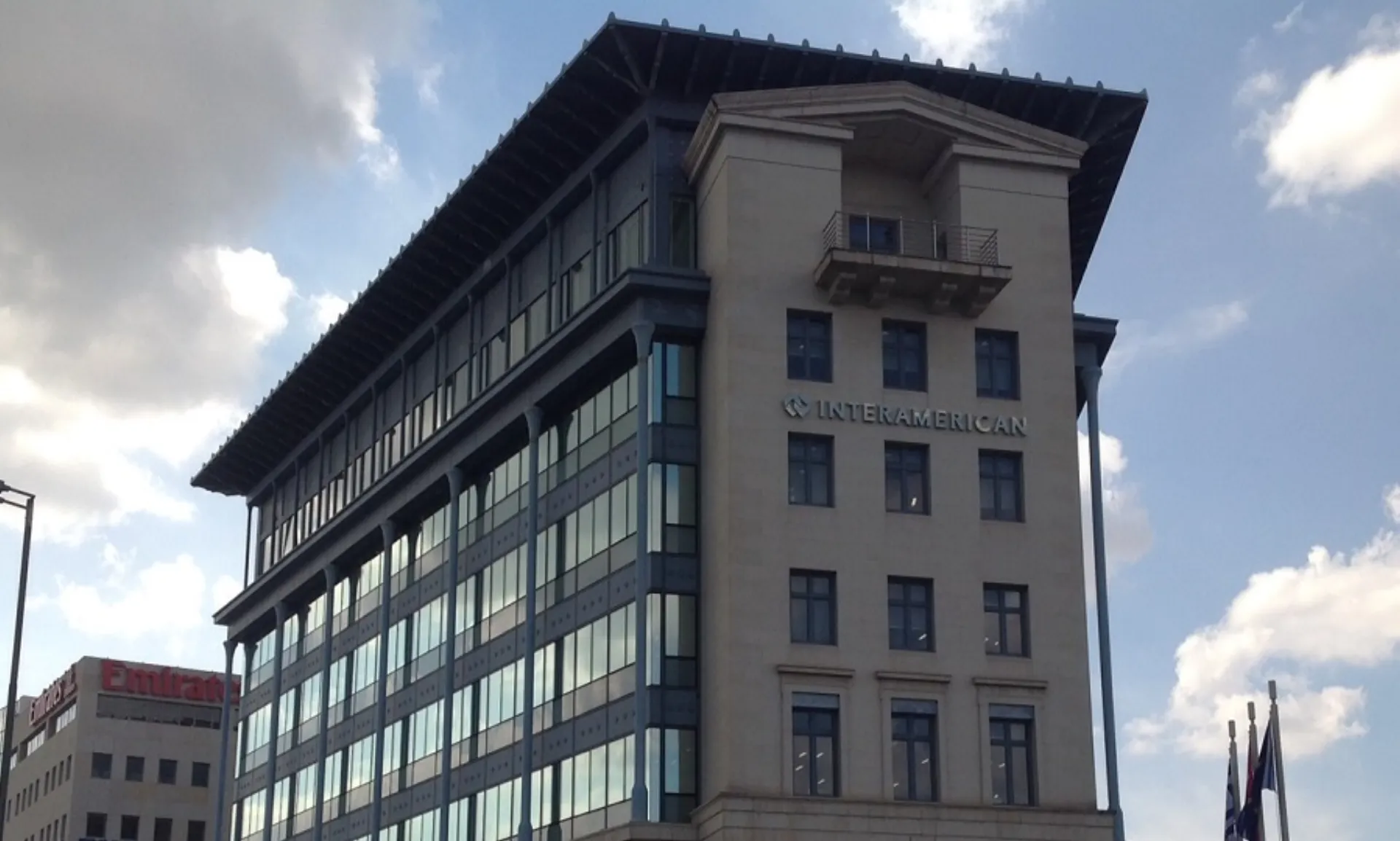 H INTERAMERICAN ενισχύει το σύστημα επένδυσης και αποταμίευσης Capital