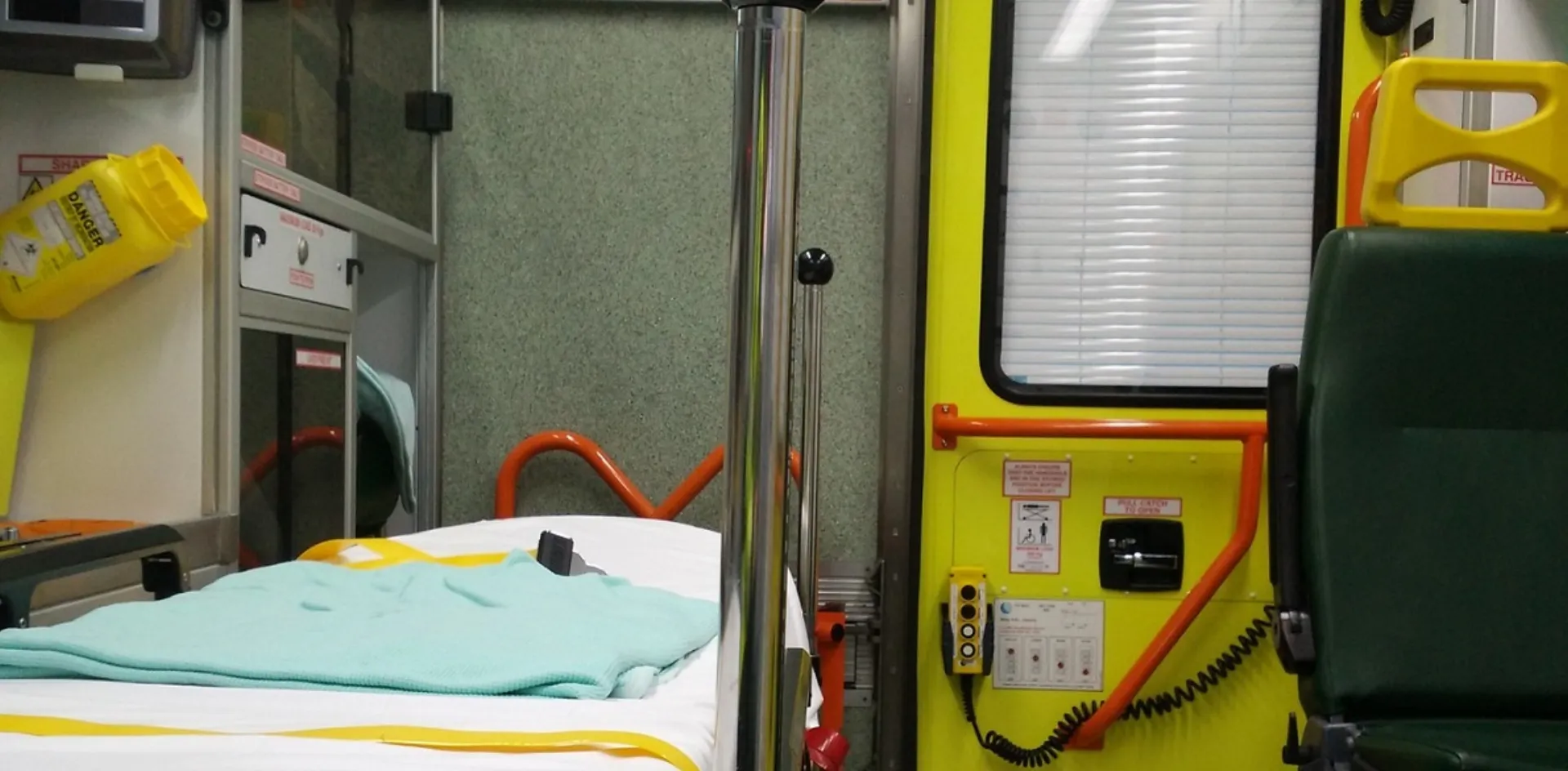 Χωρίς οικονομική επιβάρυνση για ανασφάλιστους ασθενείς η διακομιδή τους σε ιδιωτικές κλινικές