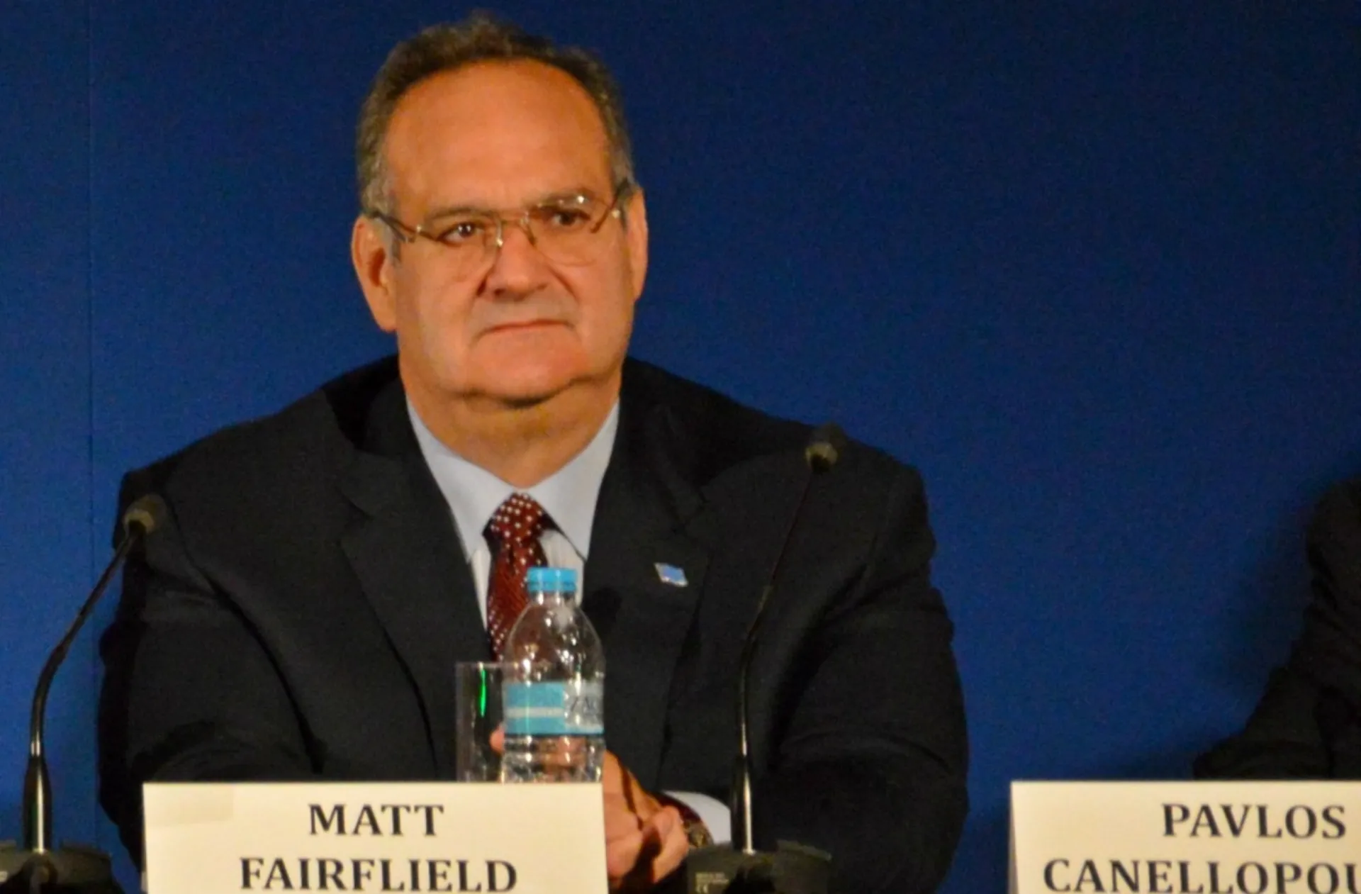 M. Fairfield: Δεν βρίσκεται σε κίνδυνο το deal για την Εθνική Ασφαλιστική