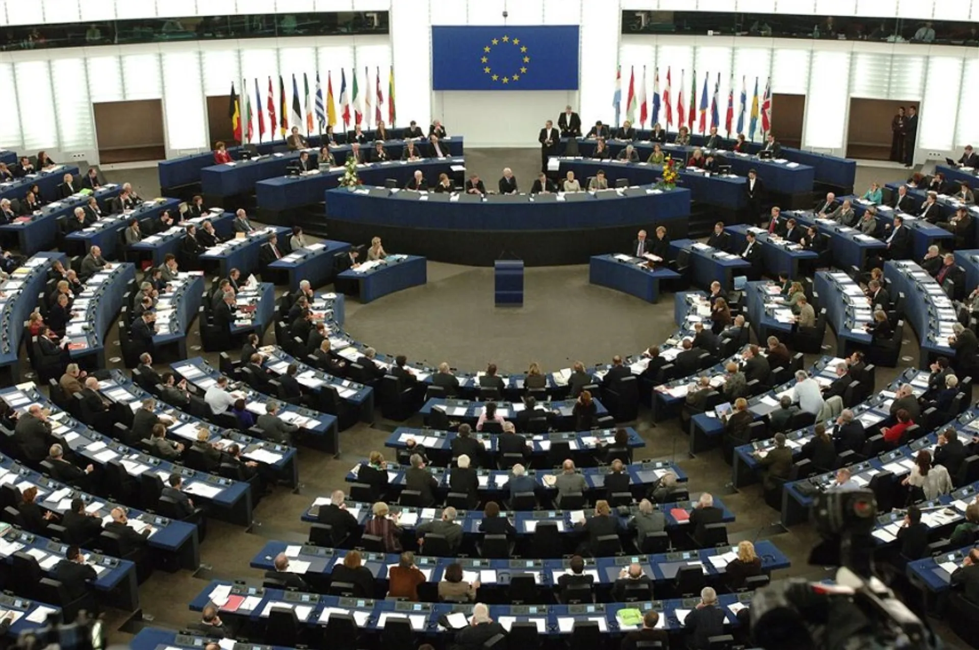 Υιοθέτηση αναβολής εφαρμογής από το Ευρωπαϊκό Κοινοβούλιο της IDD