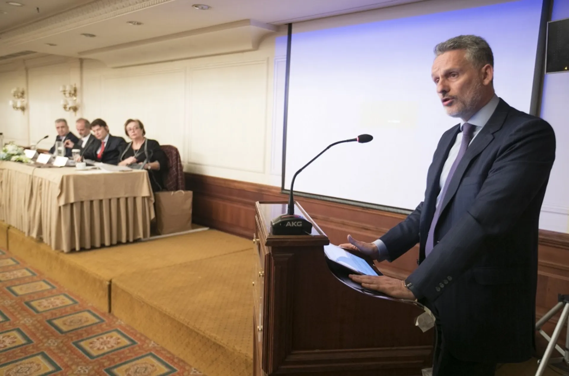 ΕΑΕΕ: «Ο ψηφιακός μετασχηματισμός δεν είναι θέμα επιλογής, αλλά θέμα επιβίωσης»