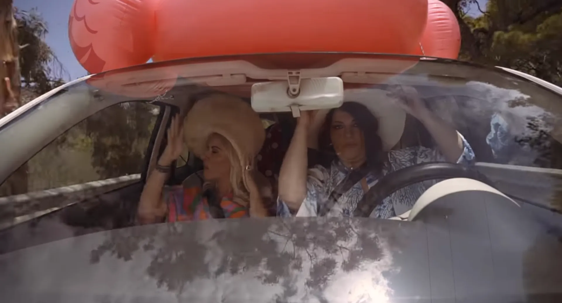 Video: Χωρίς ασφάλιση αυτοκινήτου… Σε μένα θα τύχει;