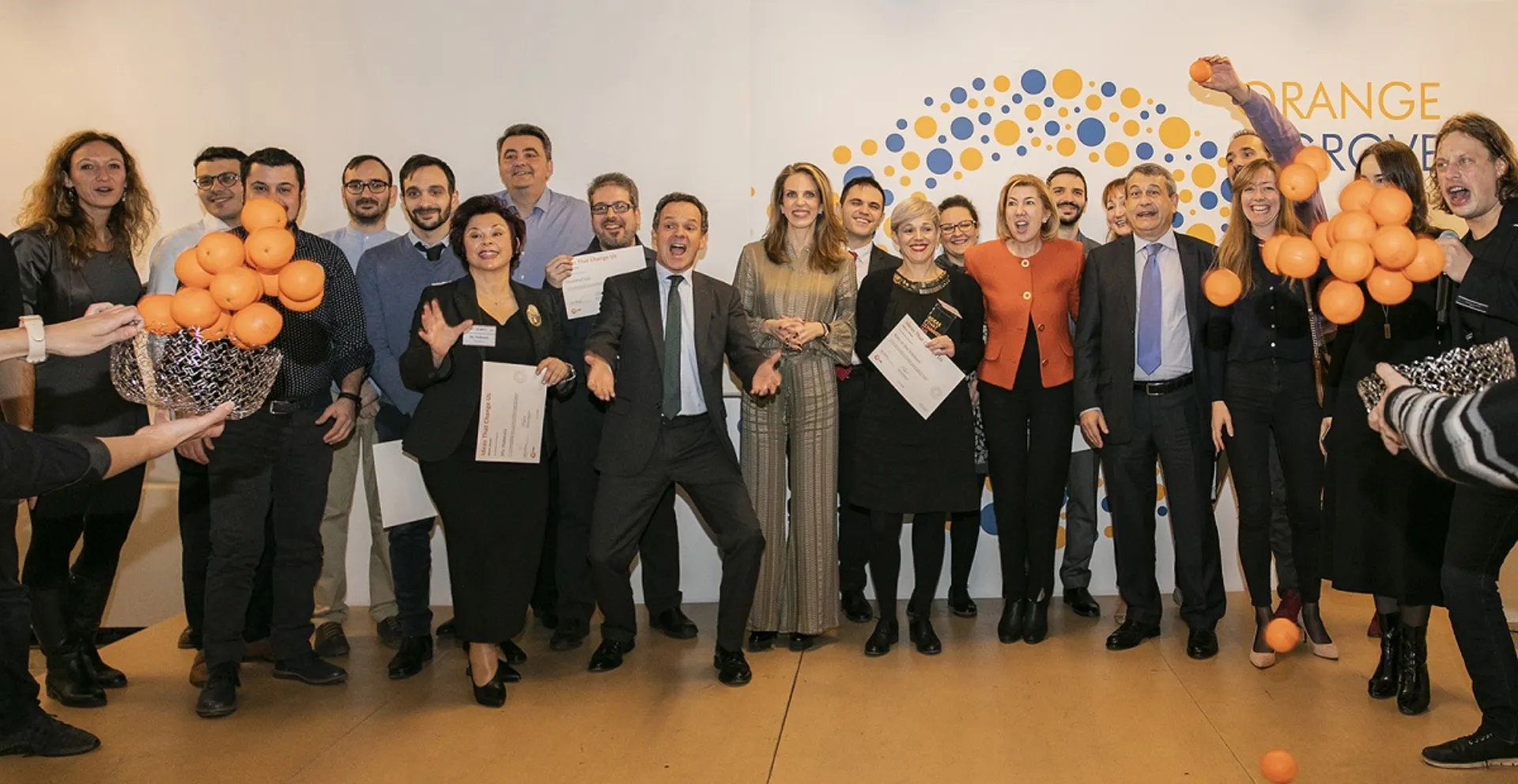 ‘Ideas That Change Us’ από την NN Hellas και το Orange Grove