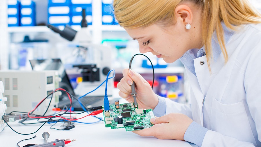 Ταμείο Ερευνών ΑΧΑ: Τεχνητή Νοημοσύνη & έξυπνα ρομπότ στην υπηρεσία του Ανθρώπου