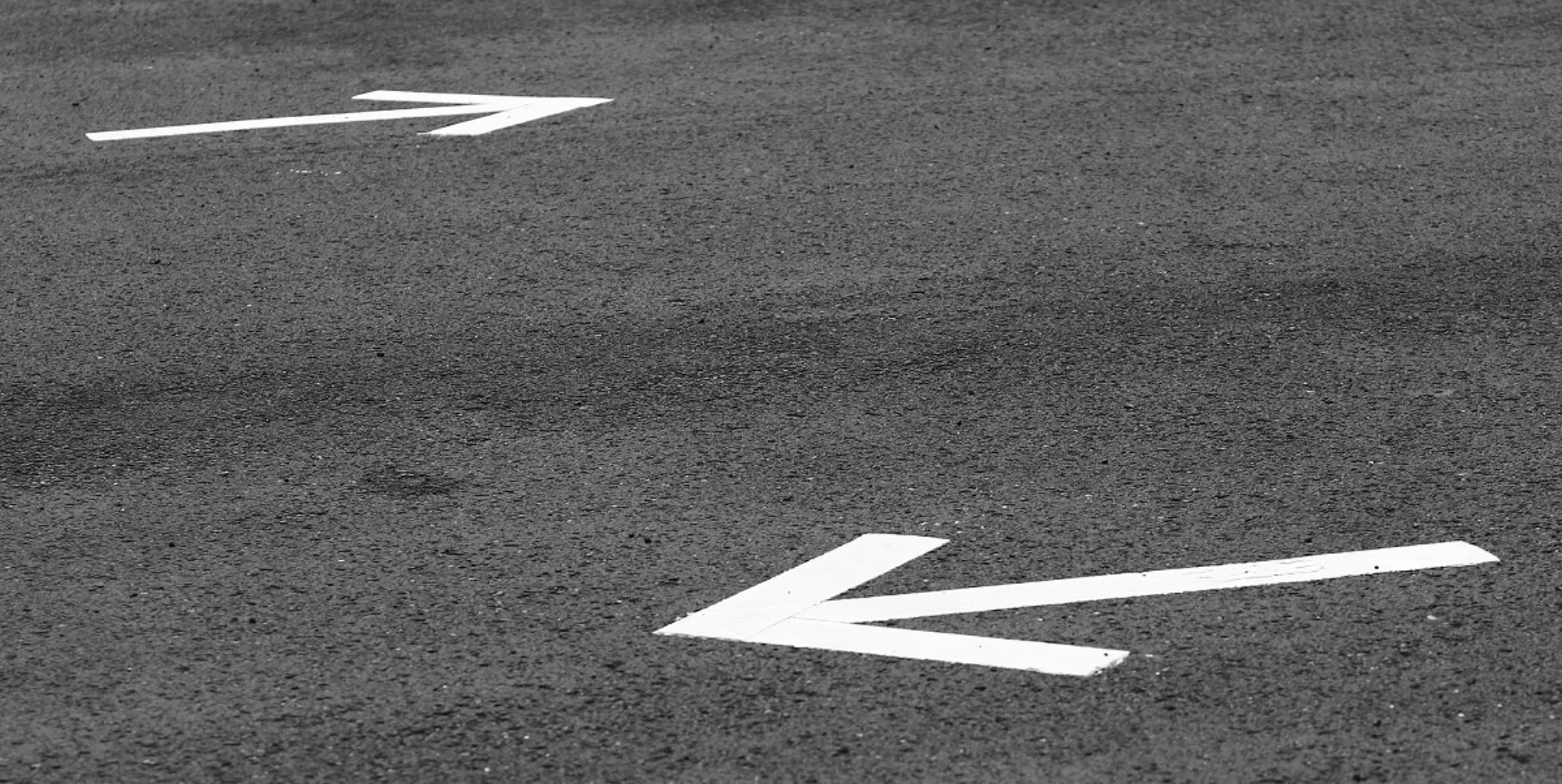 Δύο εναλλακτικές για τη «μαύρη τρύπα» της Enterprise