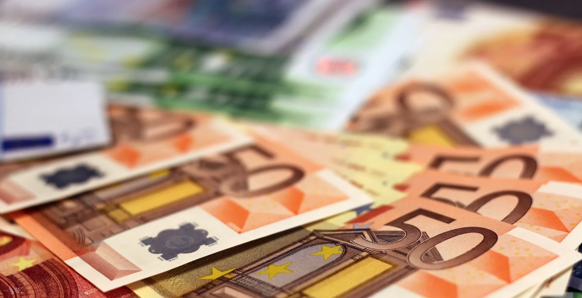 Ποια είναι τα πιο ακριβοπληρωμένα στελέχη της ασφαλιστικής αγοράς