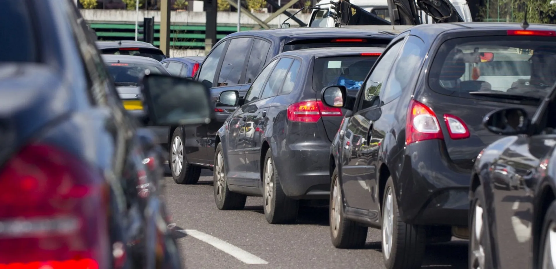 Πού «οδηγεί» τις ζημιές από τα τροχαία ο κορωνοϊός