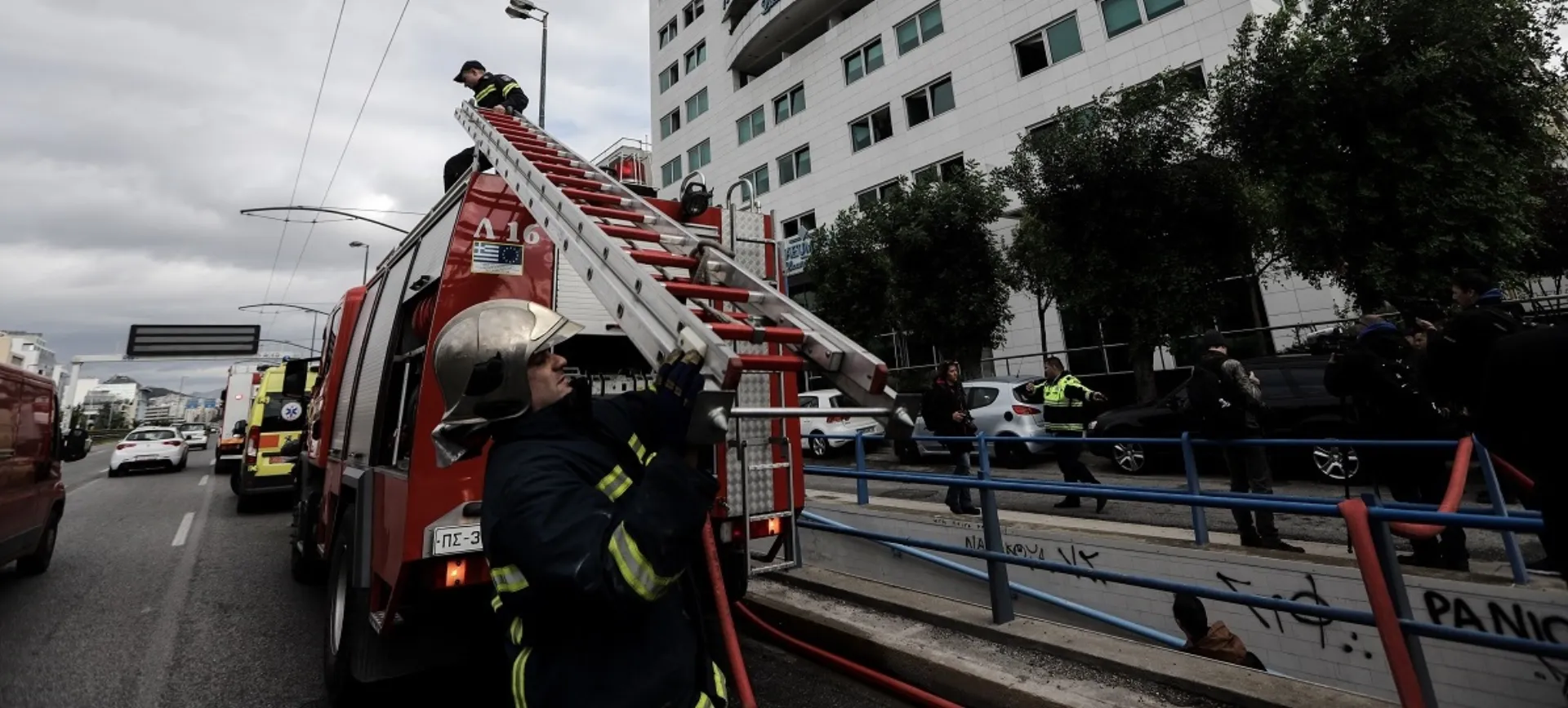 Εμπρησμό δείχνουν τα στοιχεία για τη φωτιά στο ξενοδοχείο επί της Συγγρού
