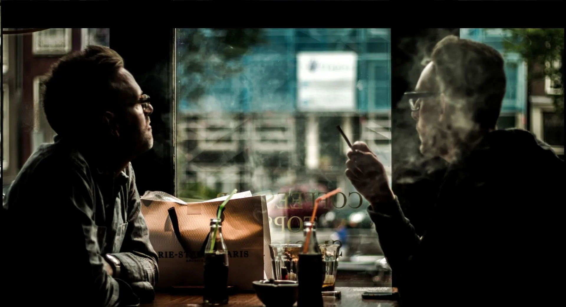 Φρένο στη δημιουργία Λεσχών για καπνιστές βάζει η Εθνική Αρχή Διαφάνειας