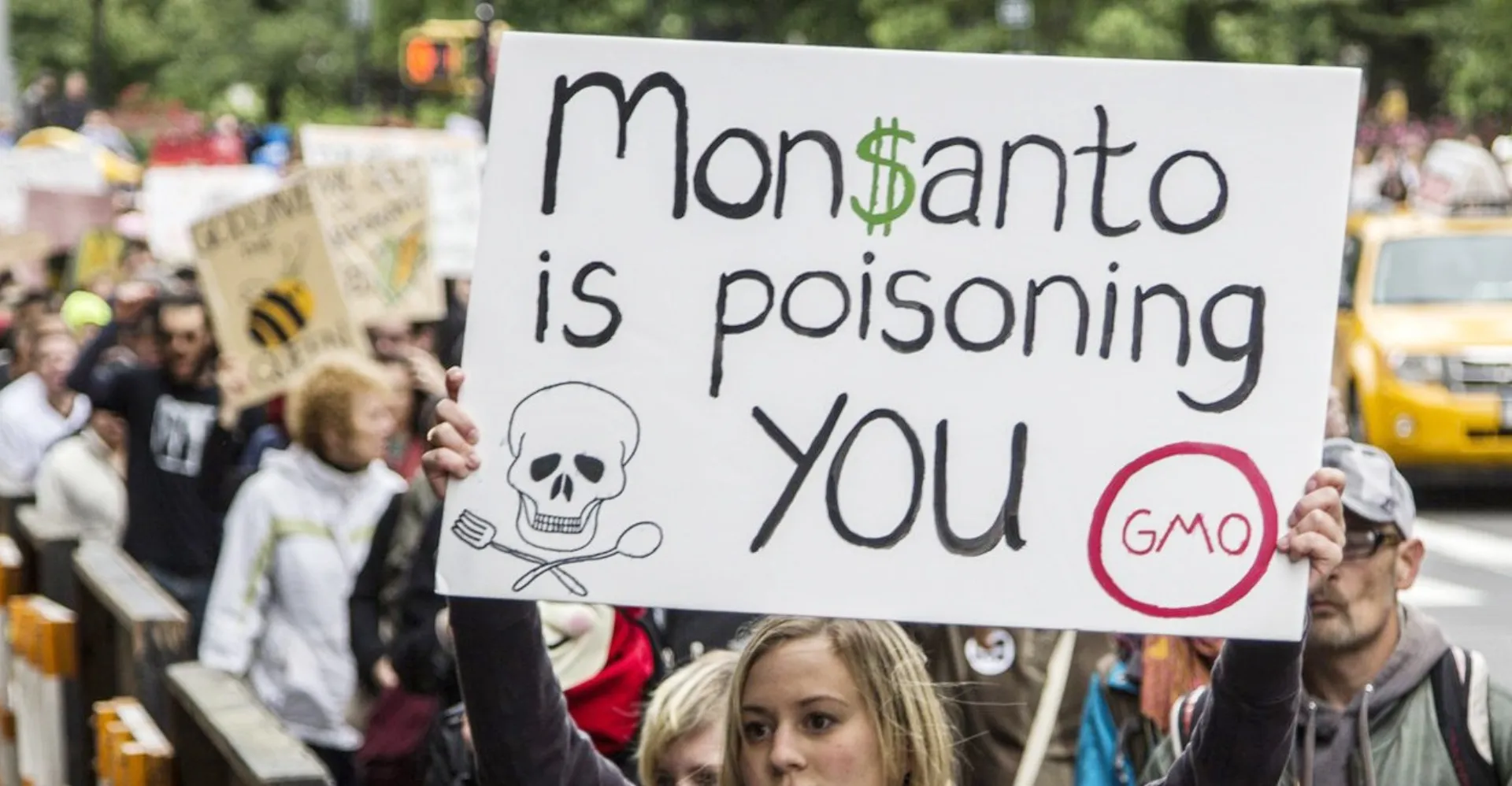 10 δισ. αποζημιώσεις από την Bayer για τις καρκινογενέσεις από τη γλυφοσάτη – Ποιες είναι οι εξελίξεις στην Ελλάδα