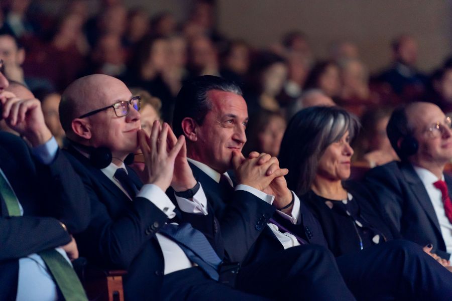 ERGO: “Όλοι μαζί στη νέα δεκαετία”