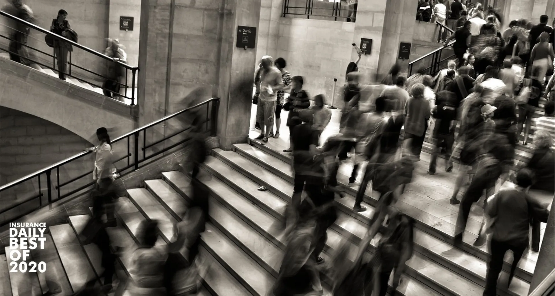 Τα 7 στάδια επανεκκίνησης: Πότε και ποια καταστήματα και επιχειρήσεις ανοίγουν