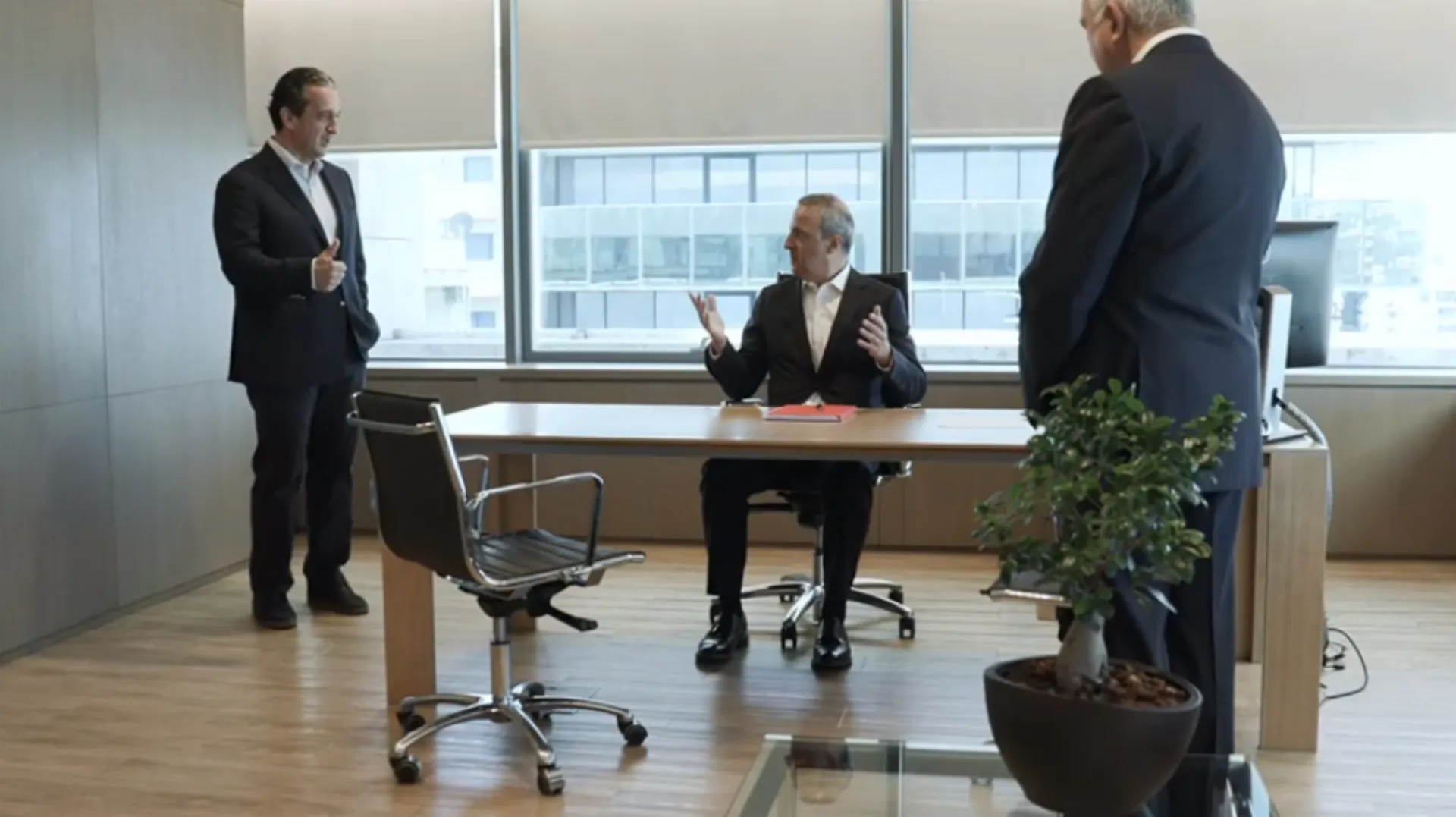 Video: Ο Θ. Κοκκάλας παραδίδει τα ηνία στον Ν. Αντιμησάρη – Τι είπε ο Δ. Χατζηπαναγιώτου