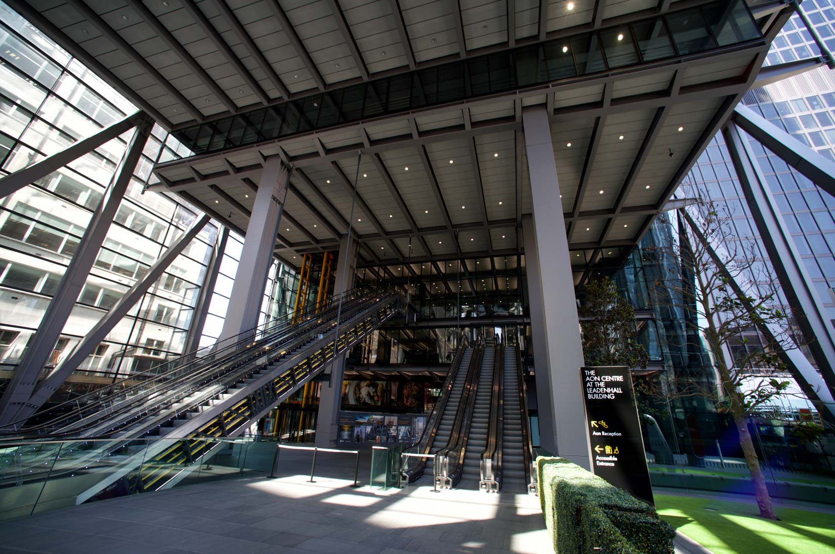 Εγκρίνουν το mega-deal οι μέτοχοι των AON και Willis