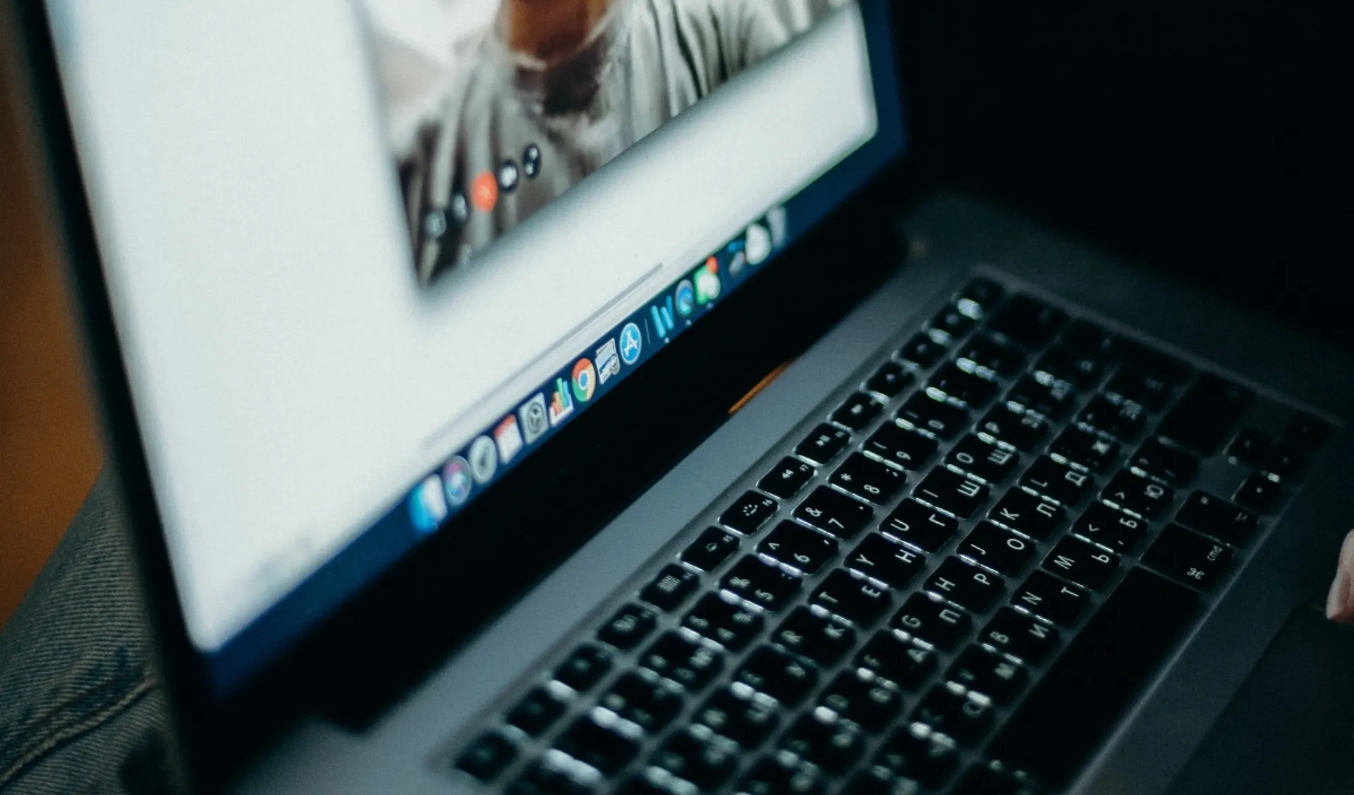 Συναντήθηκαν ΣΥΡΙΖΑ – Σύλλογος Εργαζόμενων Εθνικής Ασφαλιστικής