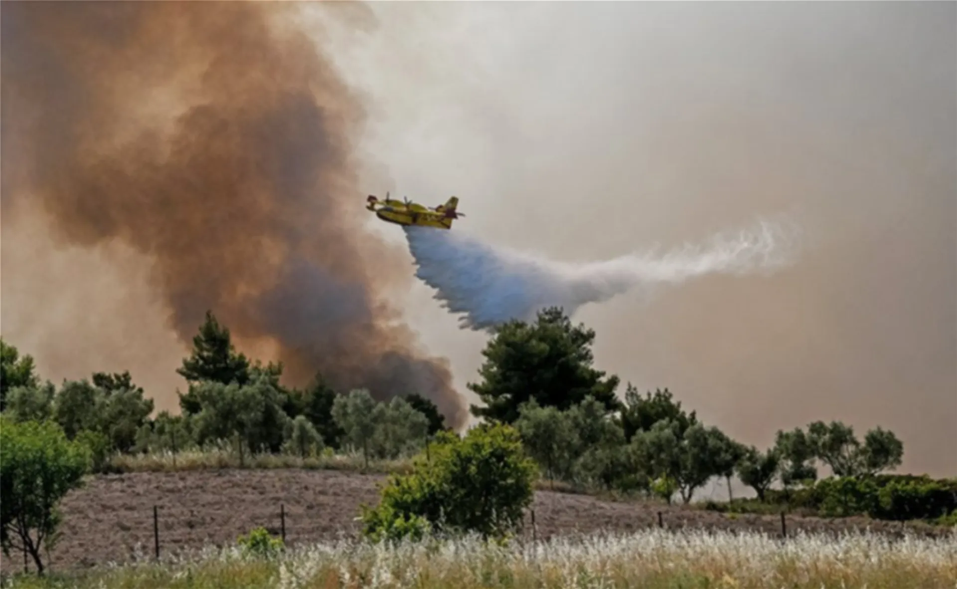 Έλεγχοι στις πληγείσες περιοχές Βιλίων και Λαυρεωτικής από τους μηχανικούς του Υπ. Υποδομών