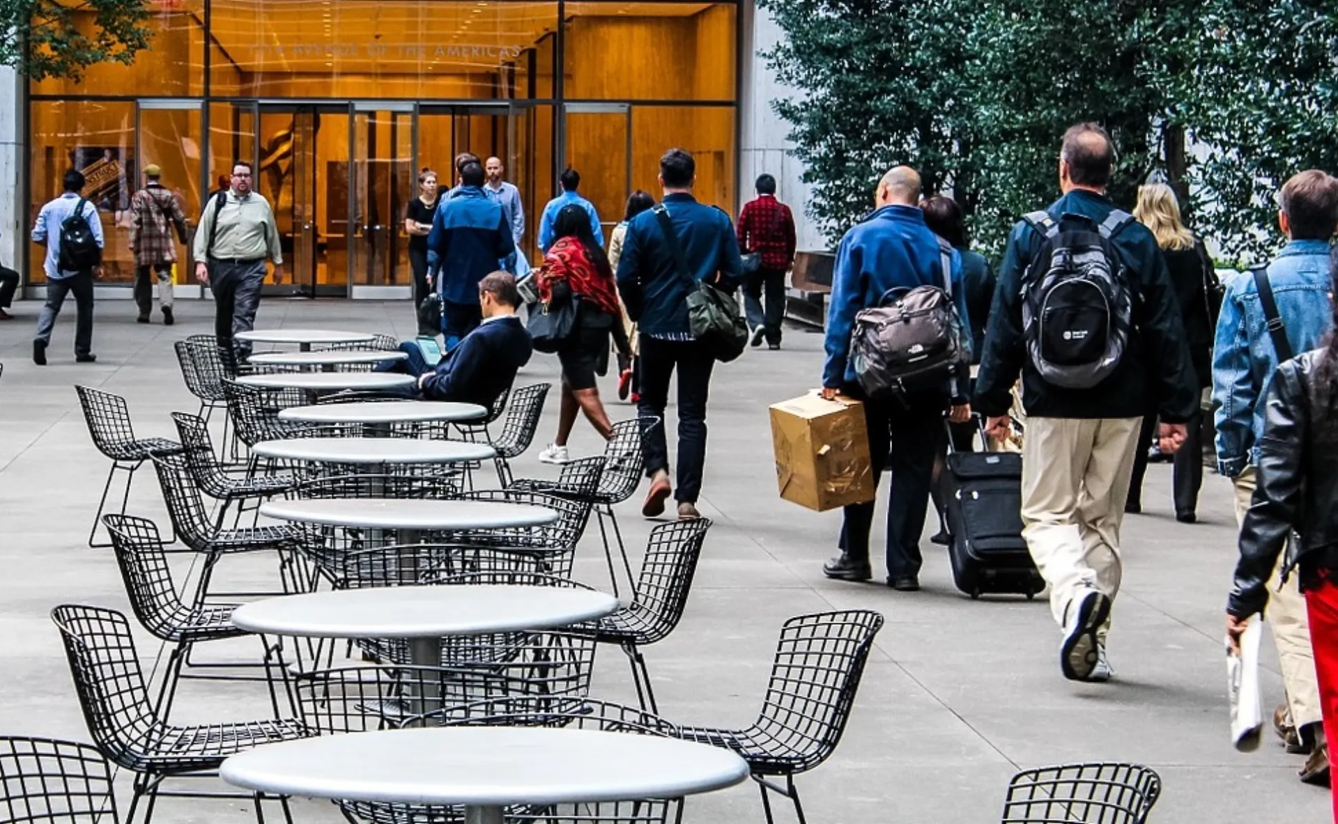 Tαμεία: Στα 38 δισ. ευρώ οι οφειλές εργοδοτών-επαγγελματιών