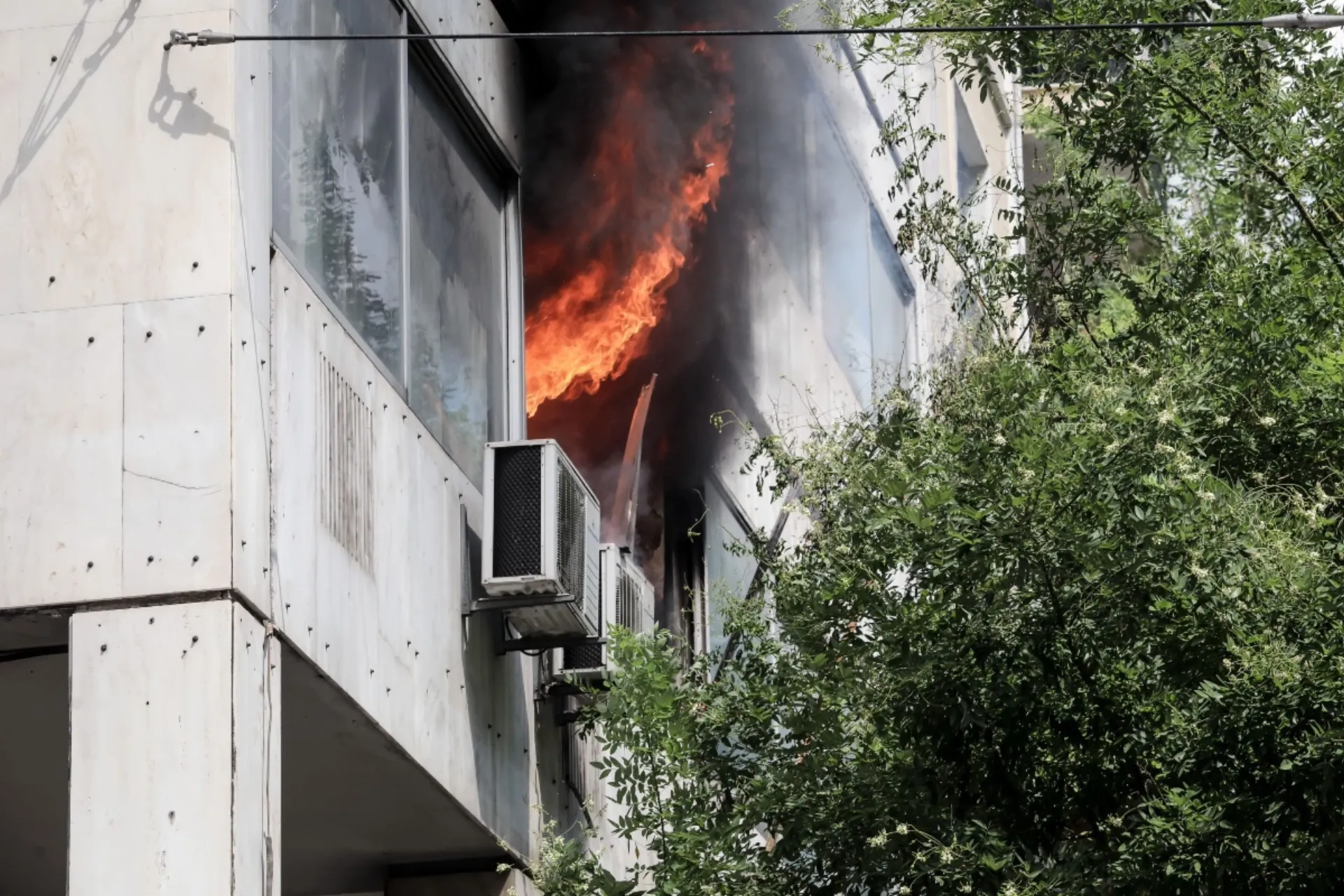 Στα γραφεία εκκαθαριστών Ασφαλιστικών εταιρειών η πυρκαγιά στην 3η Σεπτεμβρίου