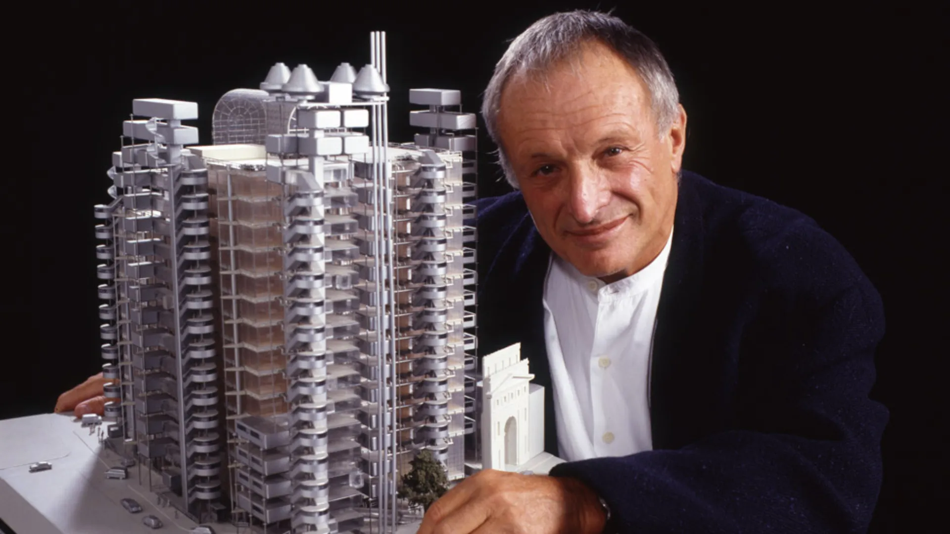 Απεβίωσε ο Richard Rogers, αρχιτέκτονας του ιστορικού κτηρίου Loyd’s of London
