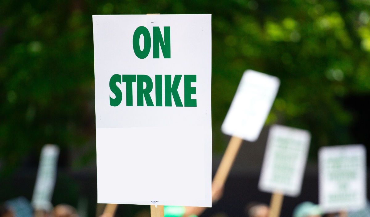 Δικαστική προσφυγή ΕΦΚΑ για τις απεργίες των εργαζομένων