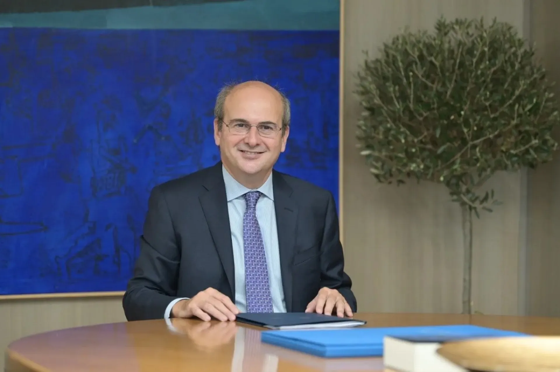 Κ. Χατζηδάκης: Ξεπαγώνουν για όλους οι συντάξεις το 2023