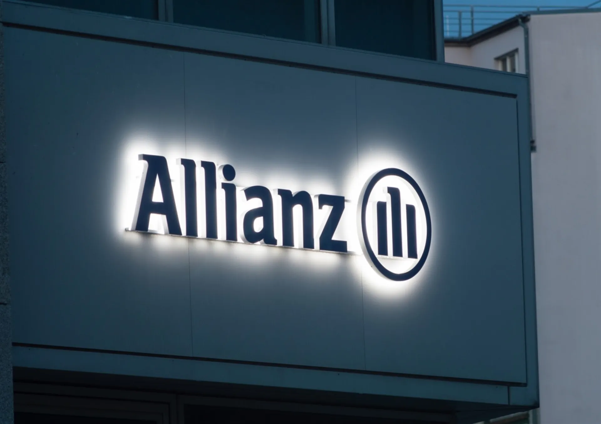 Η έκθεση της Allianz για τον παγκόσμιο πλούτo
