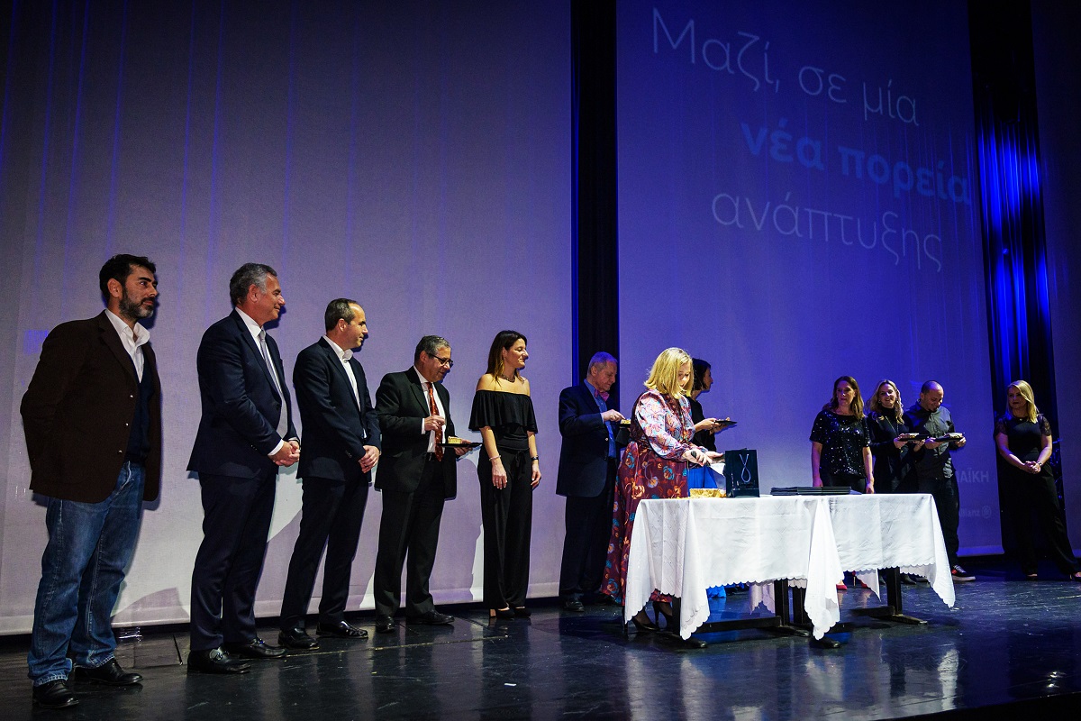 Το Executive Committee της νέας ενοποιημένης εταιρείας, με την κα Sirma Boshnakova και τον κ. Χρήστο Γεωργακόπουλο