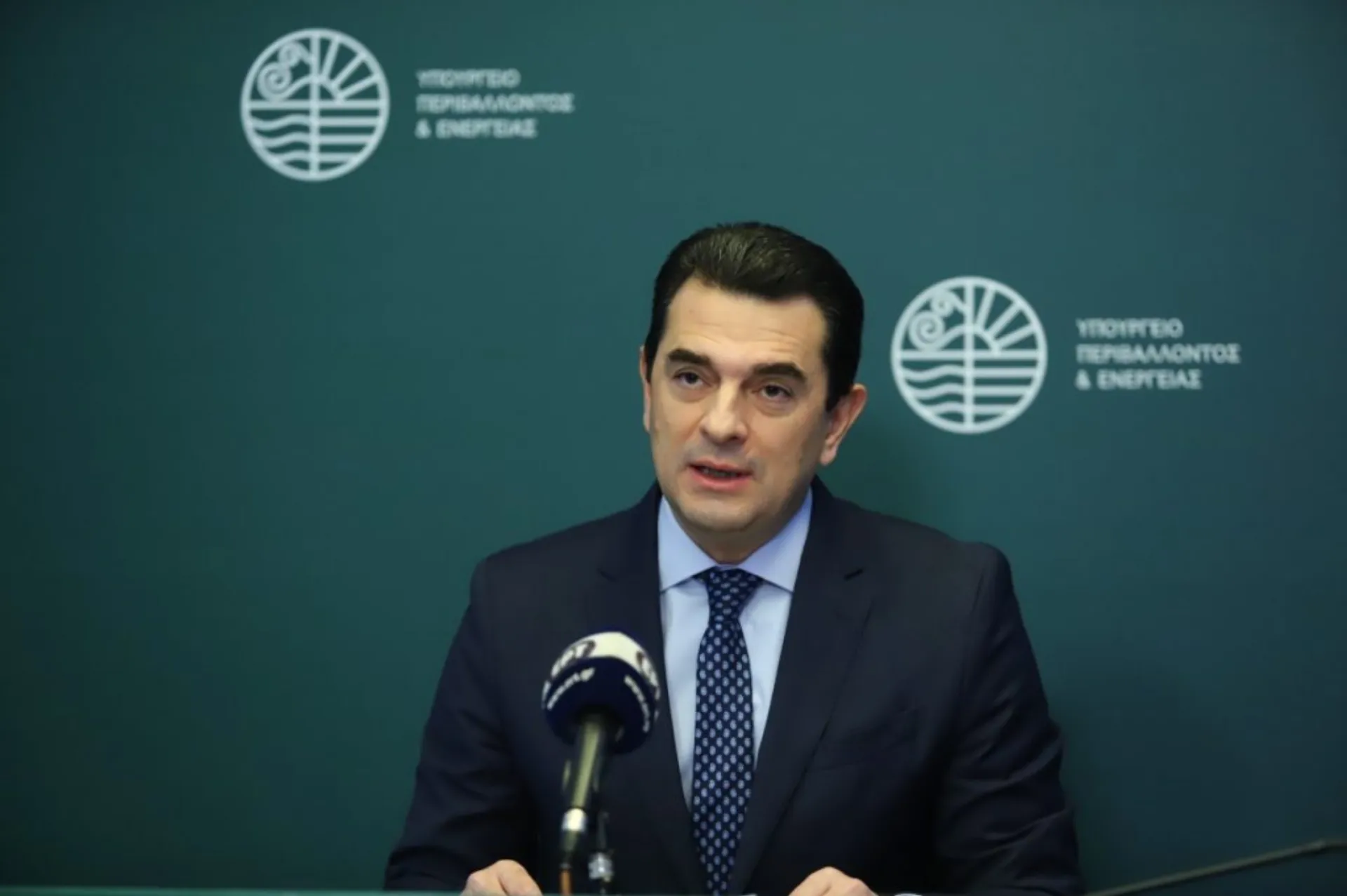 Κ. Σκρέκας: Οι επιδοτήσεις ηλεκτρικής ενέργειας για τον Απρίλιο