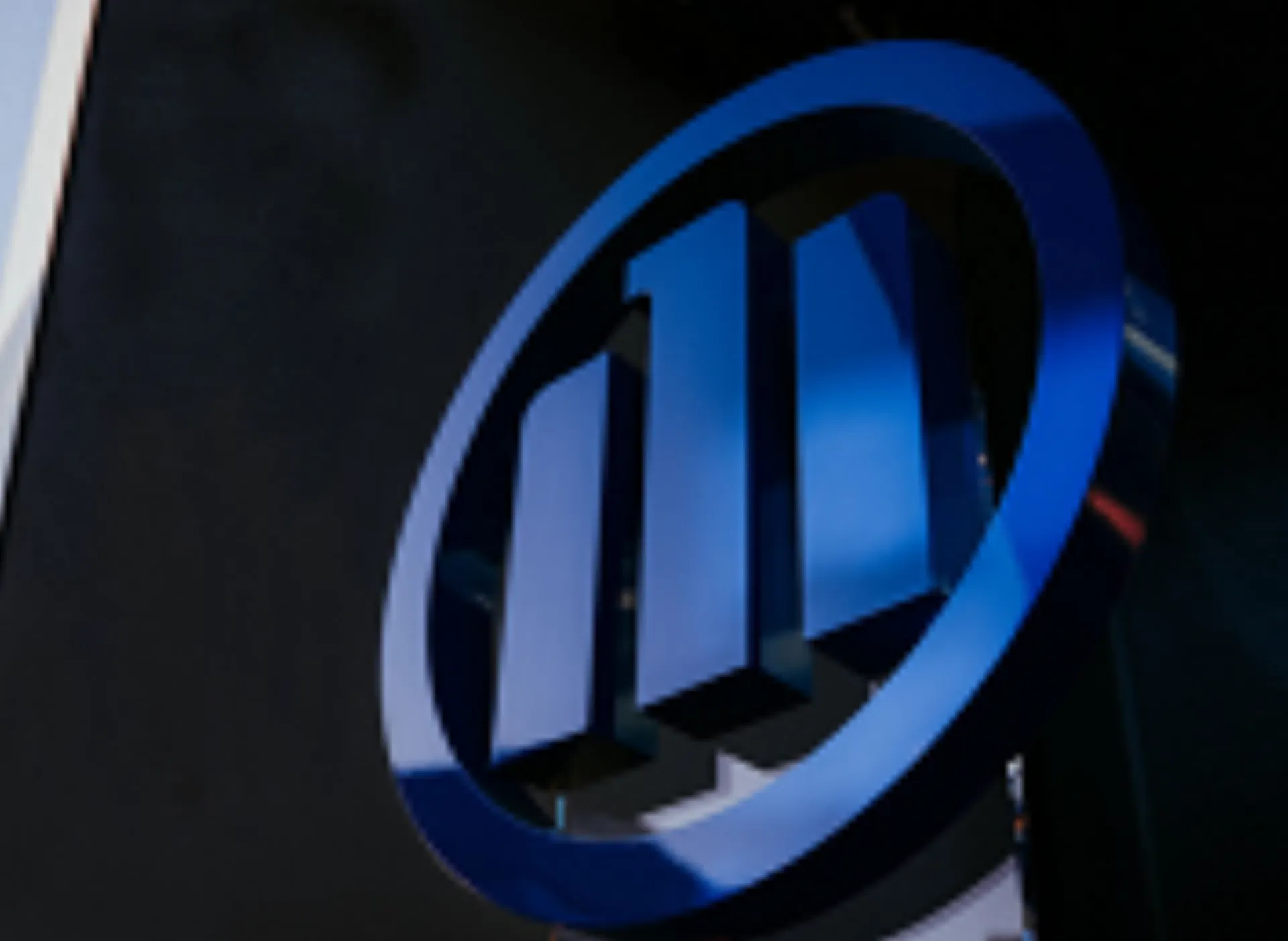 Η Allianz πουλά το μερίδιό που έχει σε ινδική κοινοπραξία