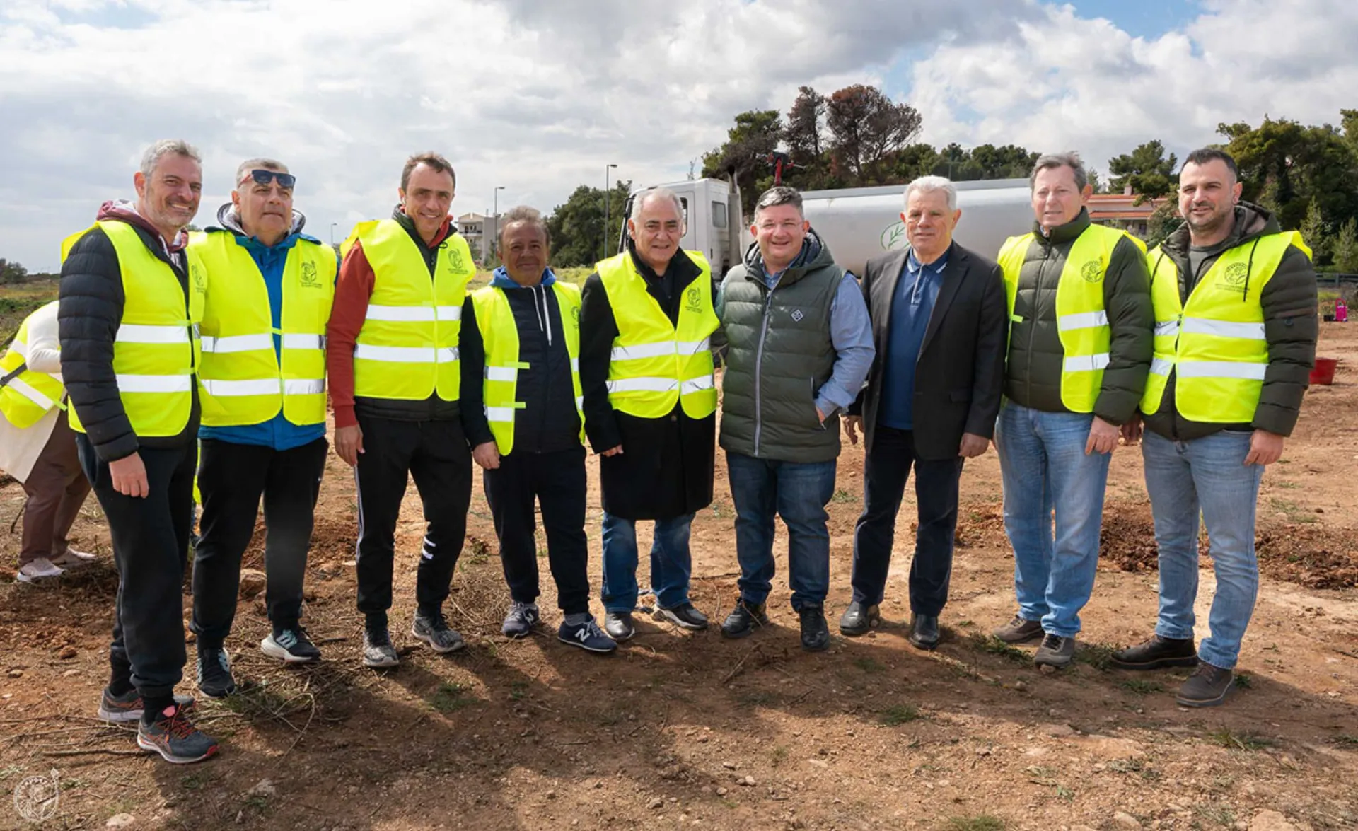 Δενδροφύτευση Ε.Ε.Α. στην πληγείσα από τις πυρκαγιές Βαρυμπόμπη