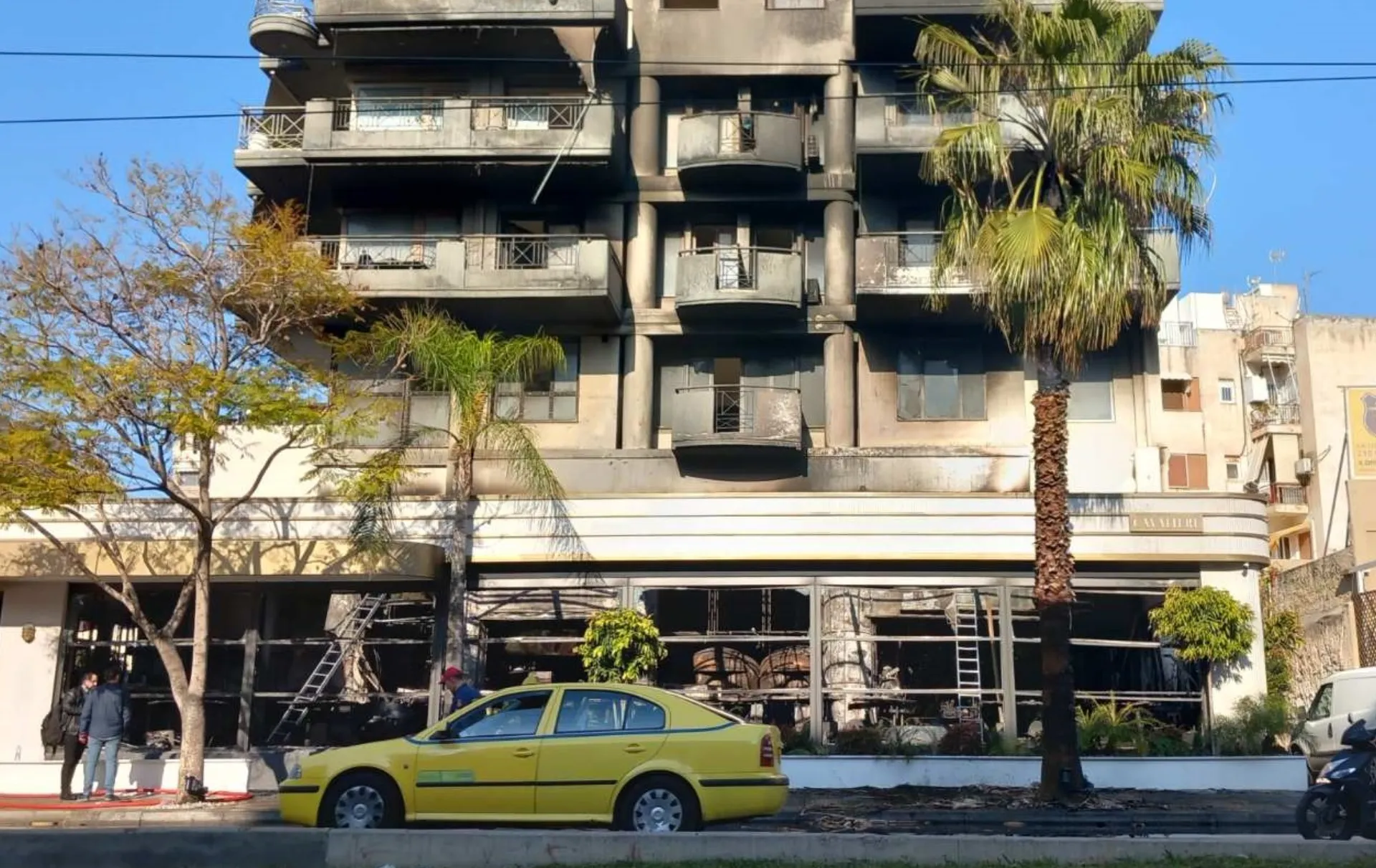 Ασφαλισμένο το γνωστό εστιατόριο που κάηκε στη Ν. Σμύρνη