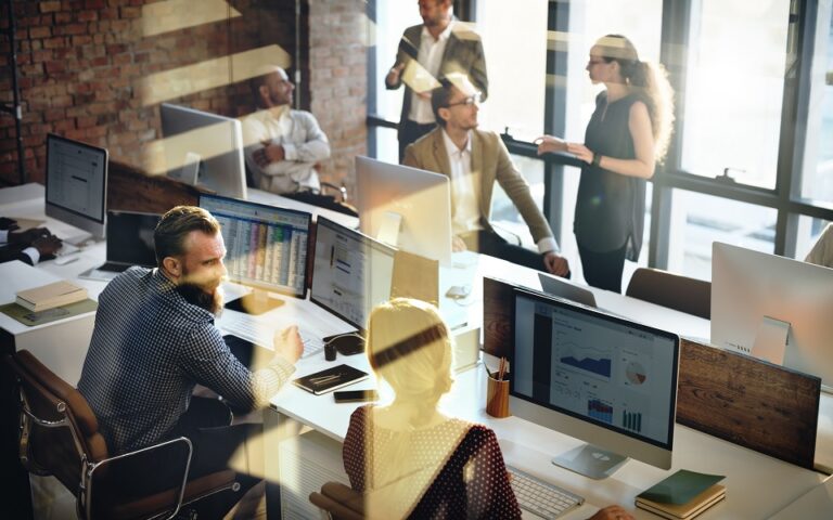 Ομαδικά συμβόλαια ασφάλισης: Εκπίπτουν 100% ως δαπάνη της επιχείρησης