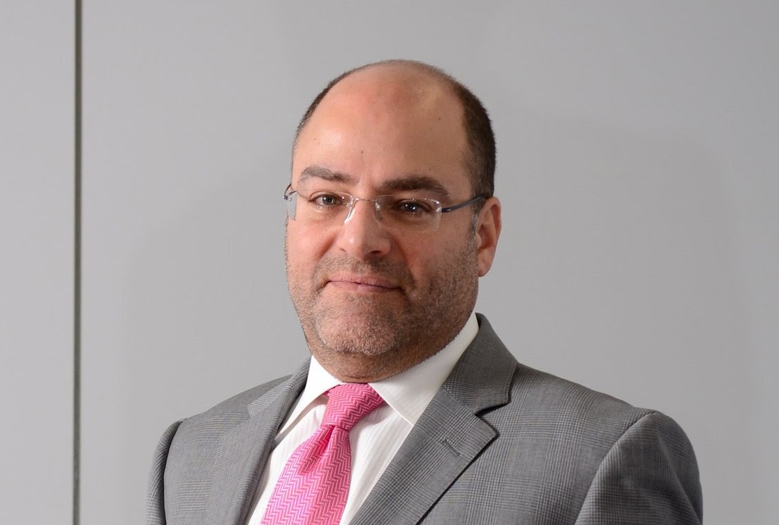 ERGO: Διευθυντής Ανάπτυξης Ομαδικών Ασφαλίσεων o Μ. Καραμπόλης