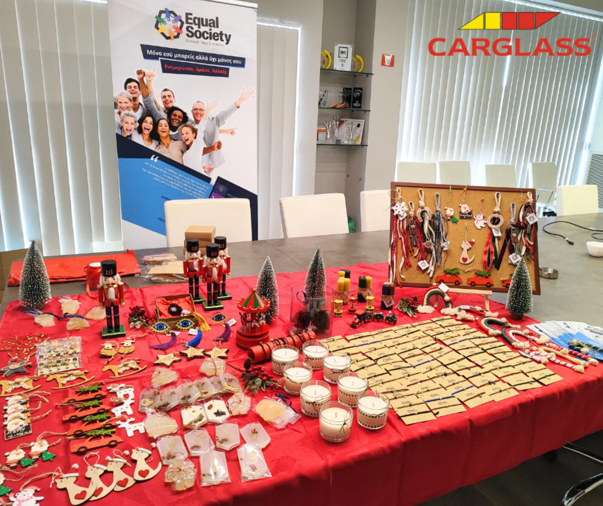 Carglass® – Χριστουγεννιάτικο Bazaar από τον οργανισμό «Equal Society»