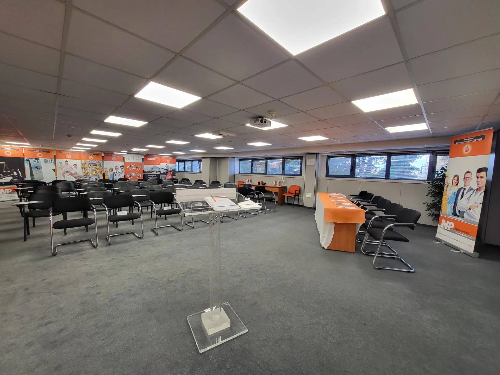 Σεμινάρια Επαγγελματικής Εκπαίδευσης από την NP Ασφαλιστική